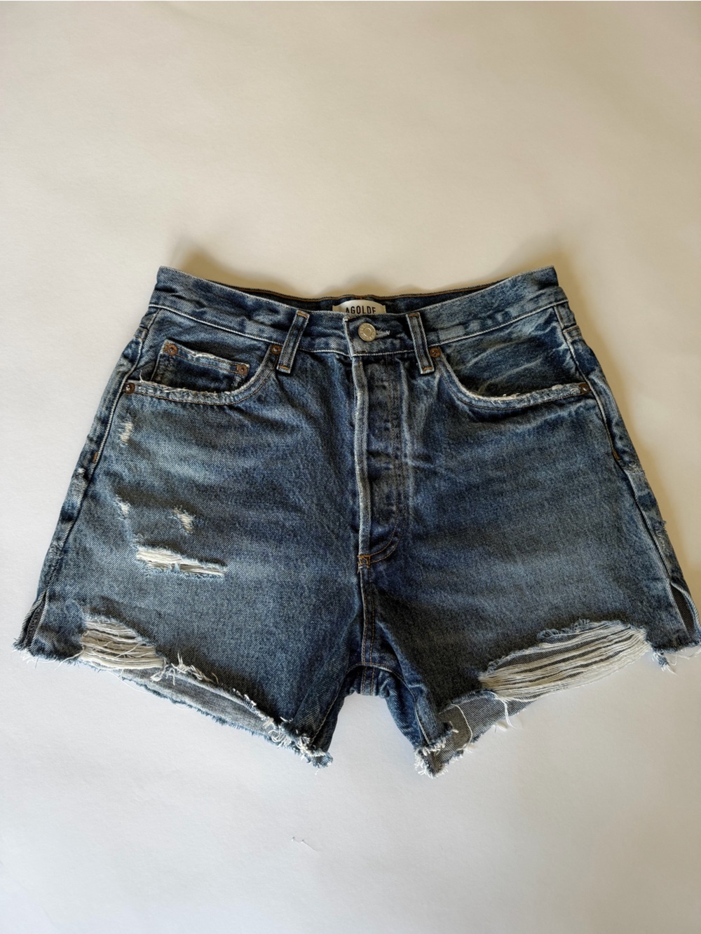 Agolde Dee Short / 28 / Distressed Dark Blue Denim